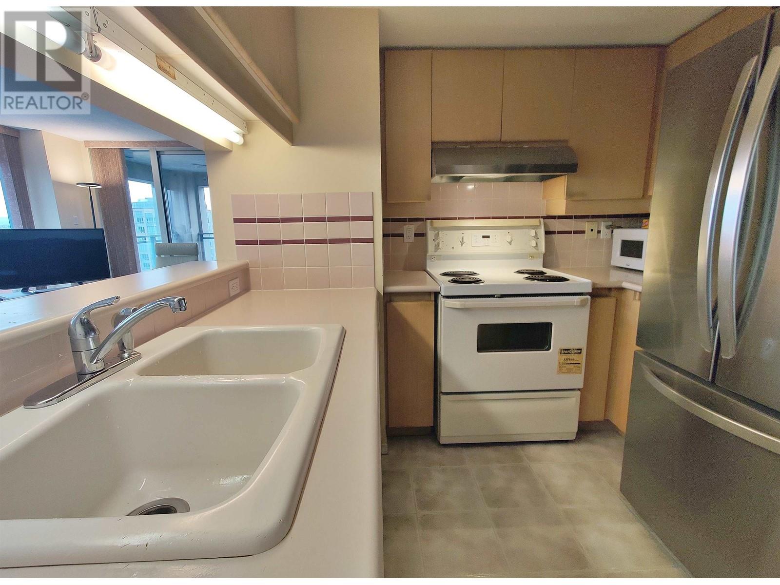 2203 183 Keefer Place, Vancouver, British Columbia  V6B 6B9 - Photo 5 - R2931017