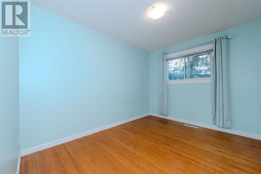 2403 54 Avenue Sw, Calgary, Alberta  T3E 1M2 - Photo 19 - A2206212
