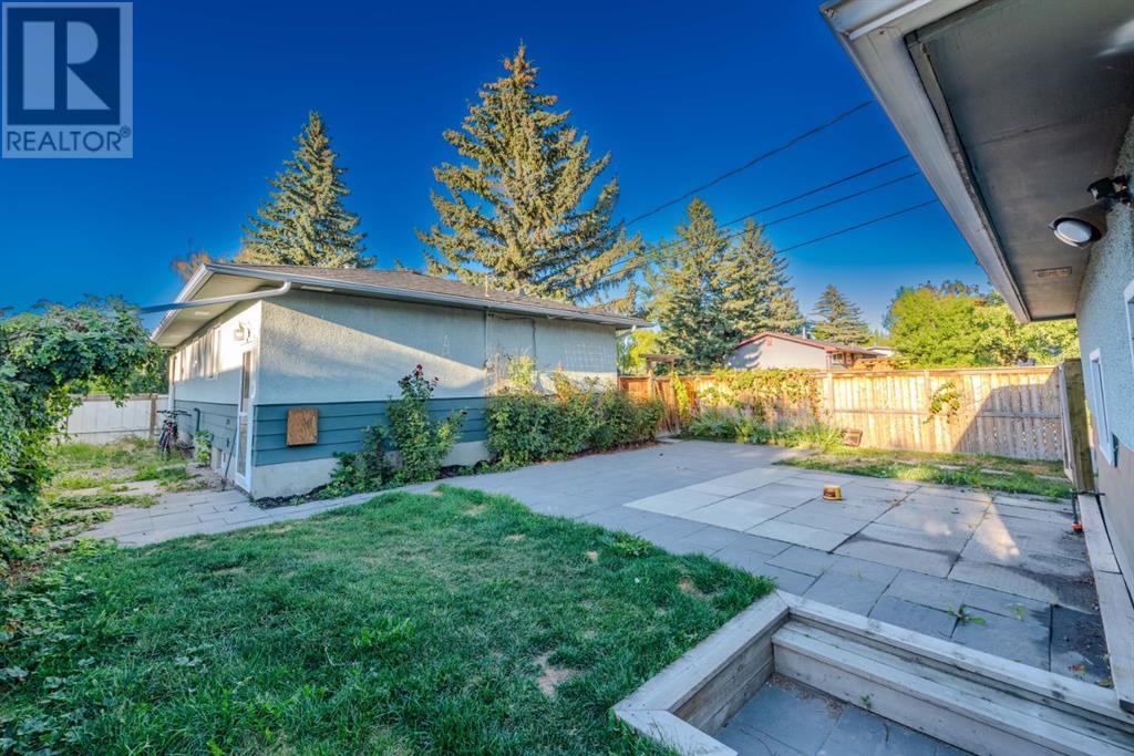 2403 54 Avenue Sw, Calgary, Alberta  T3E 1M2 - Photo 8 - A2206212