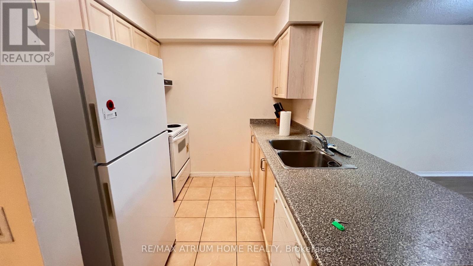 2812 - 155 Beecroft Road, Toronto, Ontario  M2N 7C6 - Photo 6 - C12001006