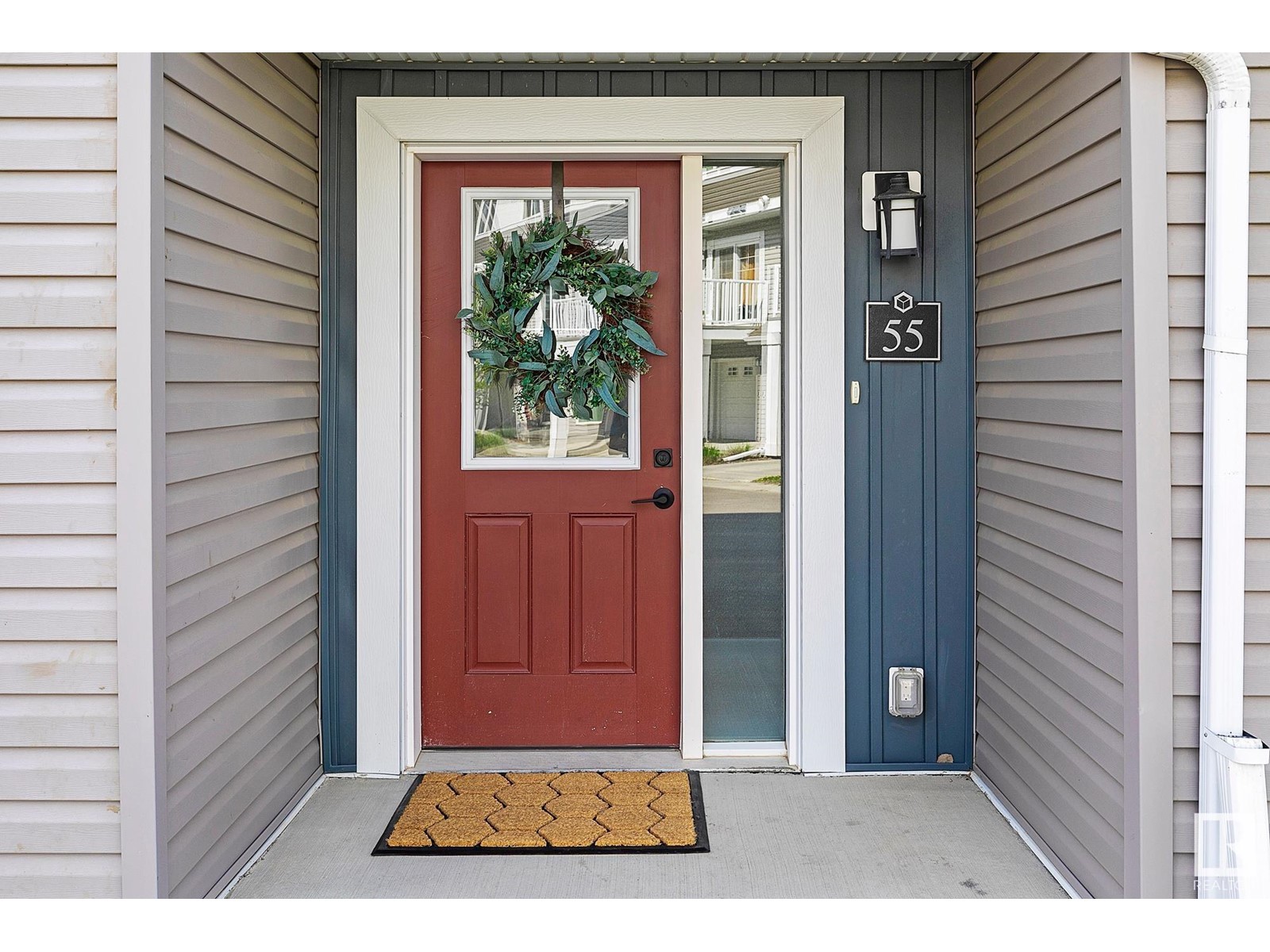 Property at #55 1391 STARLING DR NW image 2