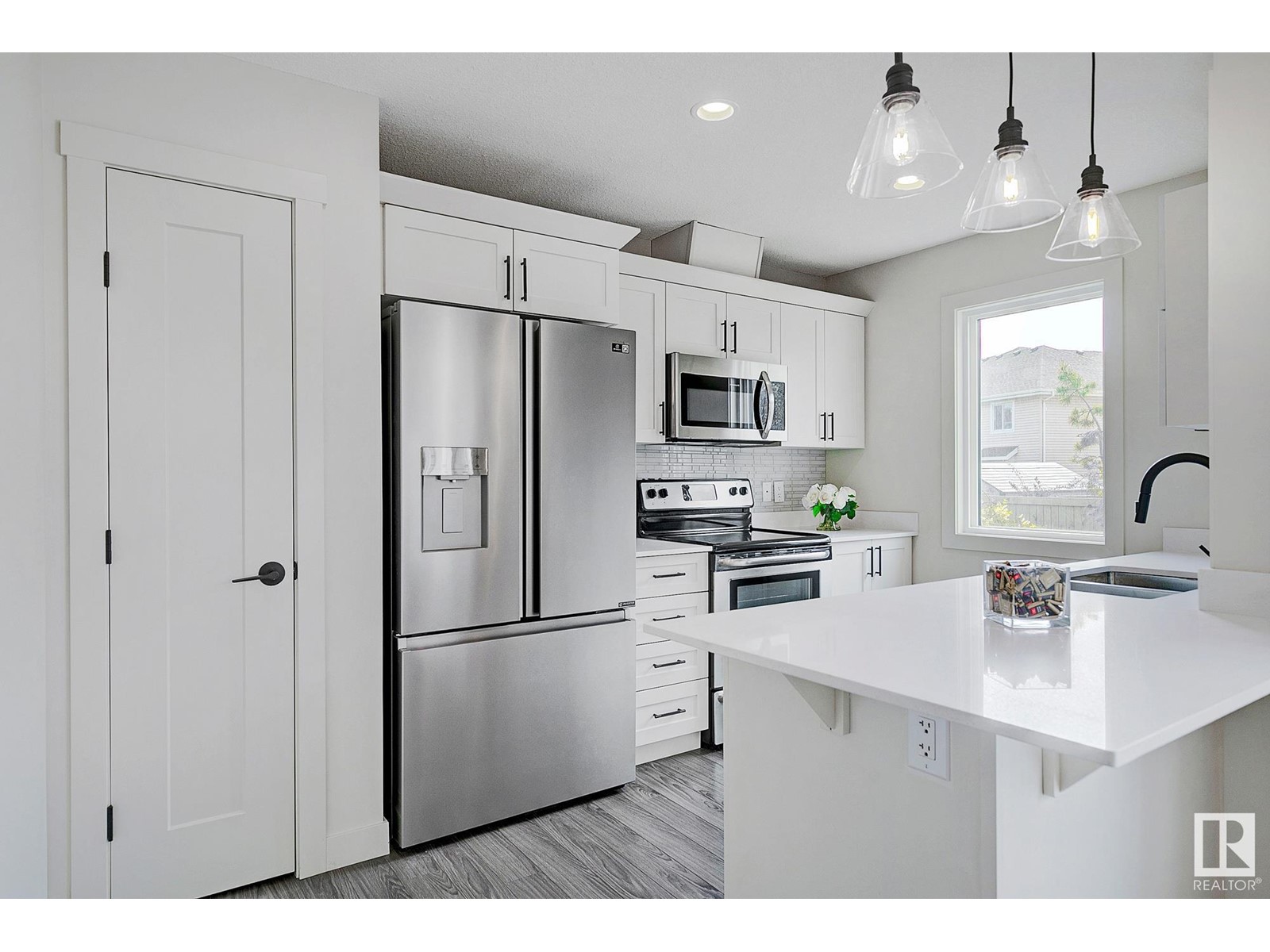 Property at #55 1391 STARLING DR NW image 3