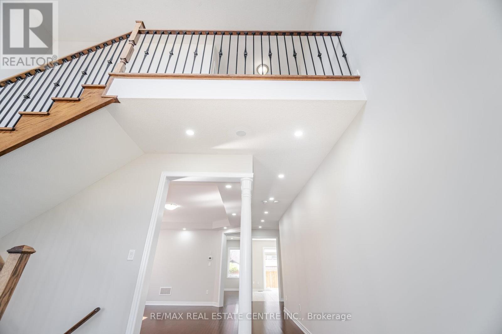 18 Eltesoro Street, Brampton, Ontario  L6P 4J5 - Photo 18 - W12140553