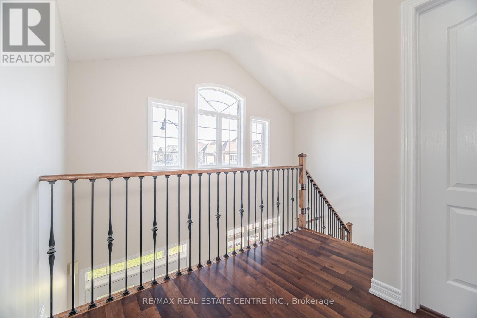 18 Eltesoro Street, Brampton, Ontario  L6P 4J5 - Photo 27 - W12140553
