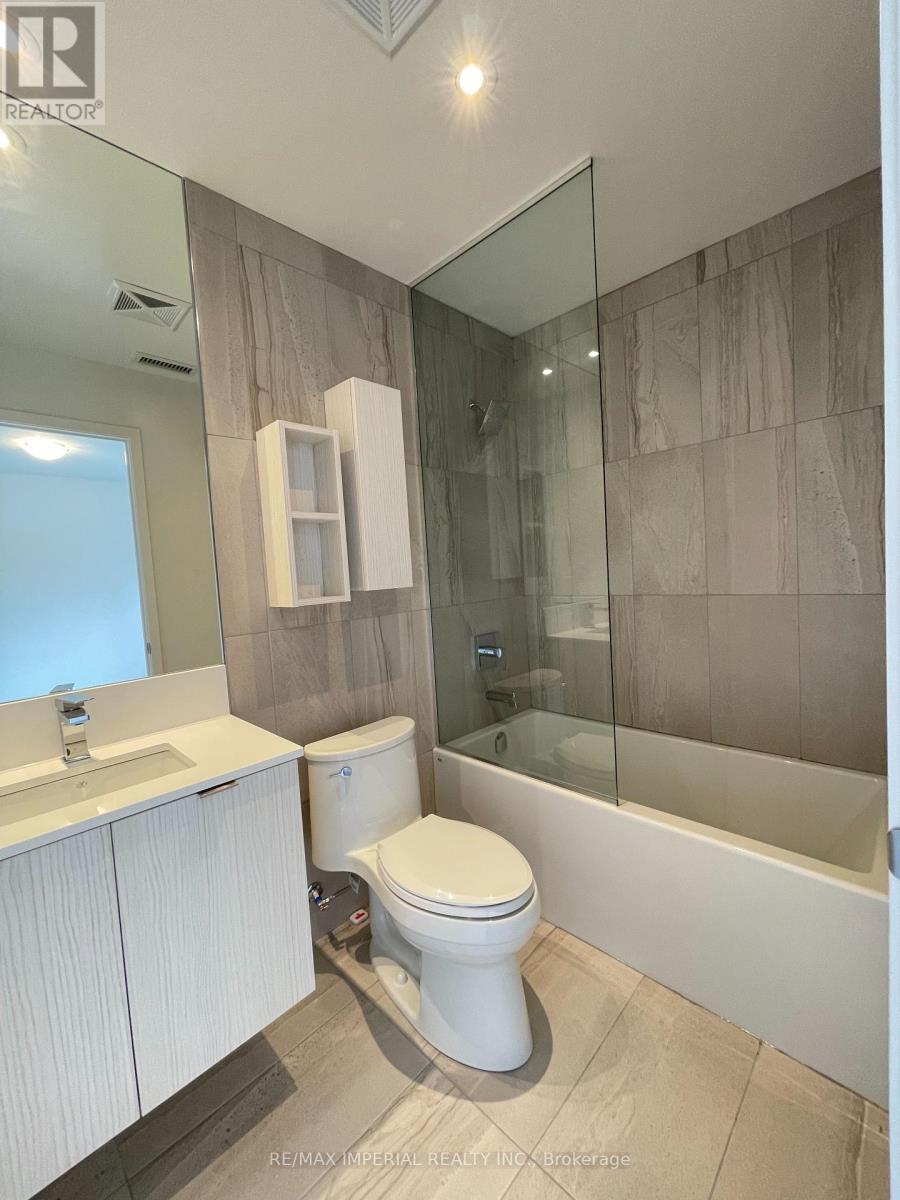 404 - 195 Redpath Avenue, Toronto, Ontario  M4P 0E4 - Photo 8 - C12157275