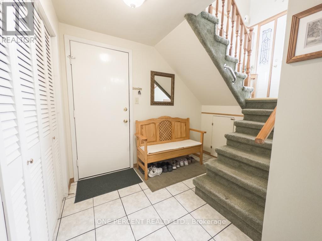 25 Loraine Avenue, Quinte West, Ontario  K8V 6M1 - Photo 23 - X12153714