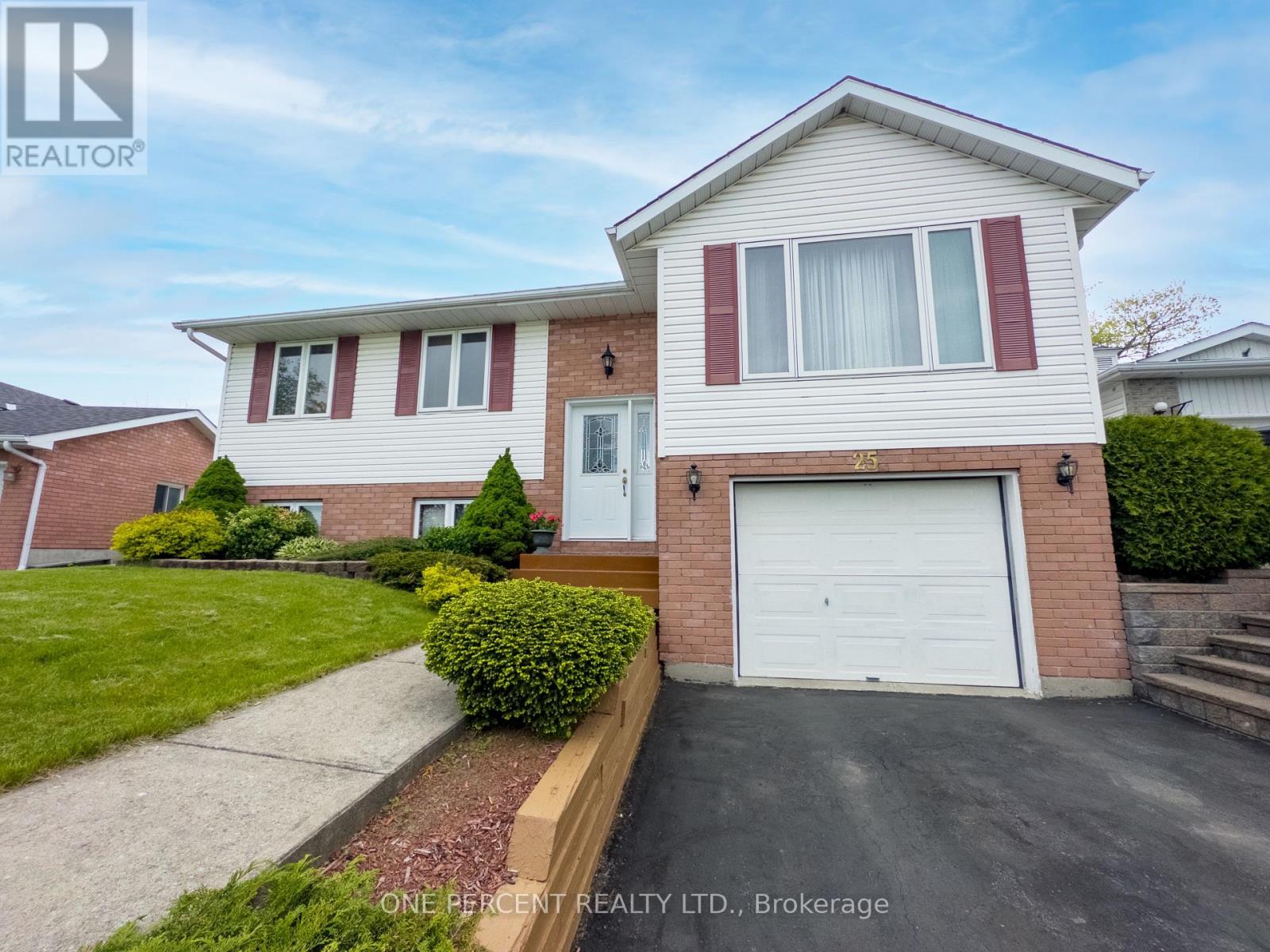 Property at 25 LORAINE AVENUE image 1