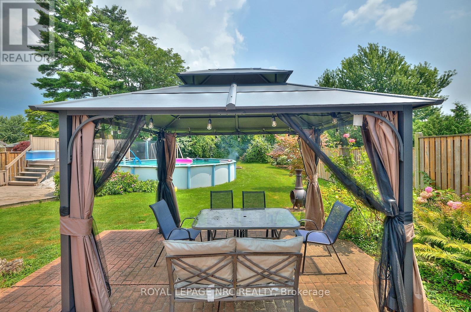 3318 Sinnicks Avenue, Niagara Falls, Ontario  L2J 2G3 - Photo 10 - X12157290