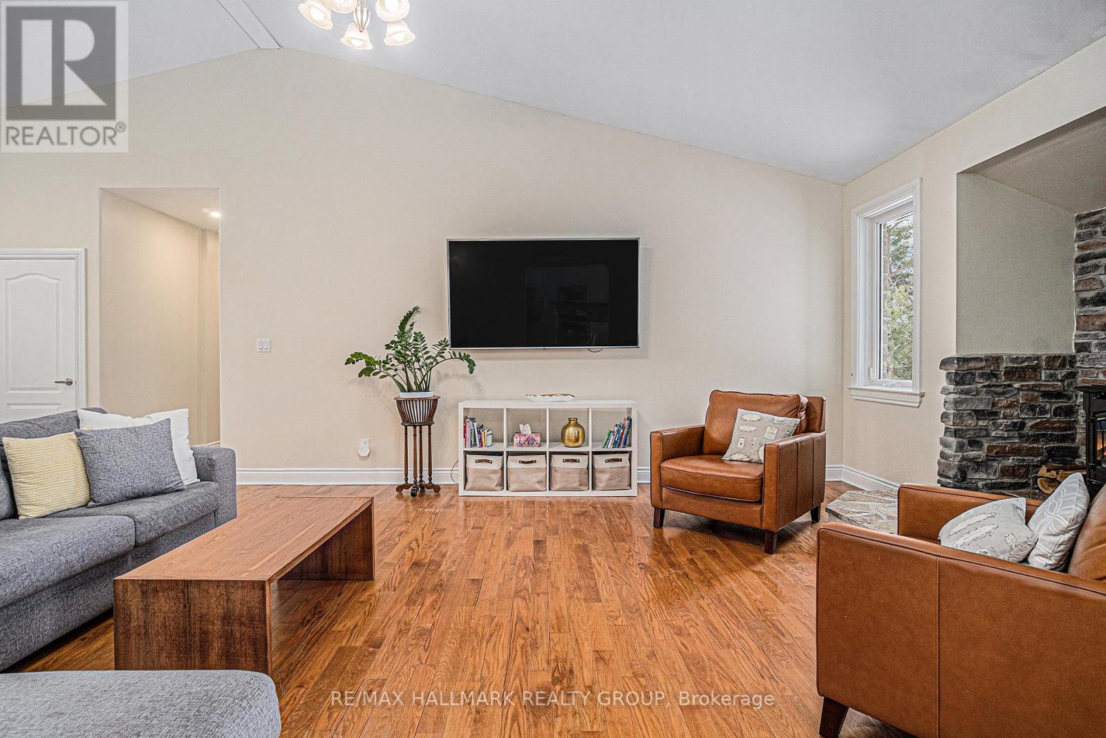 1430 Spartan Grove Street, Ottawa, Ontario  K4P 1R6 - Photo 7 - X12157282