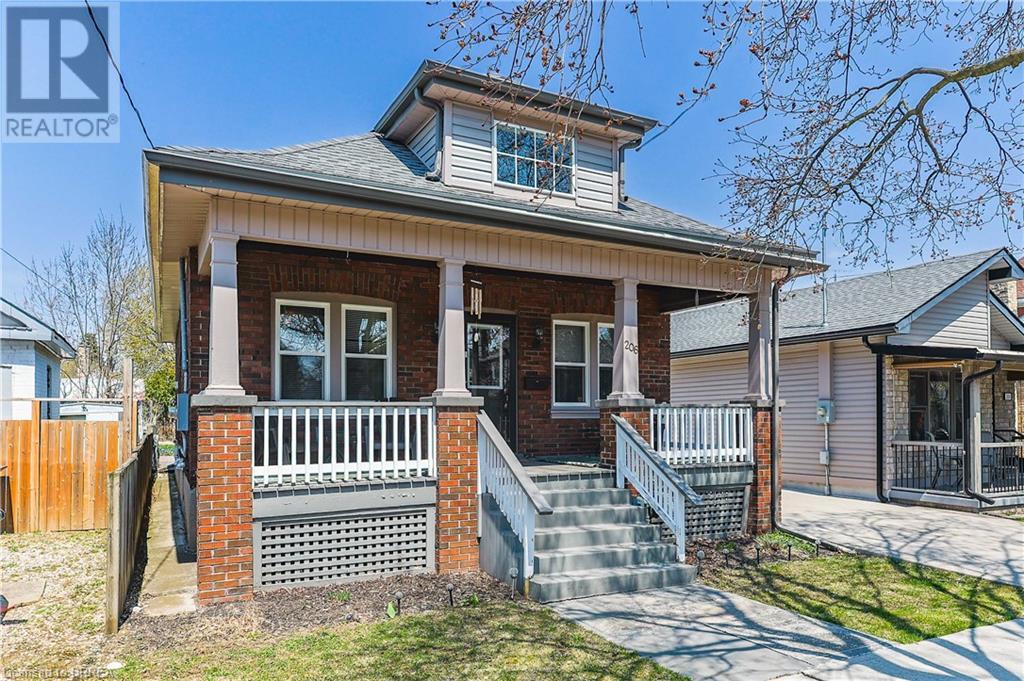 206 Nelson Street, Brantford, Ontario  N3S 4C1 - Photo 3 - 40720915