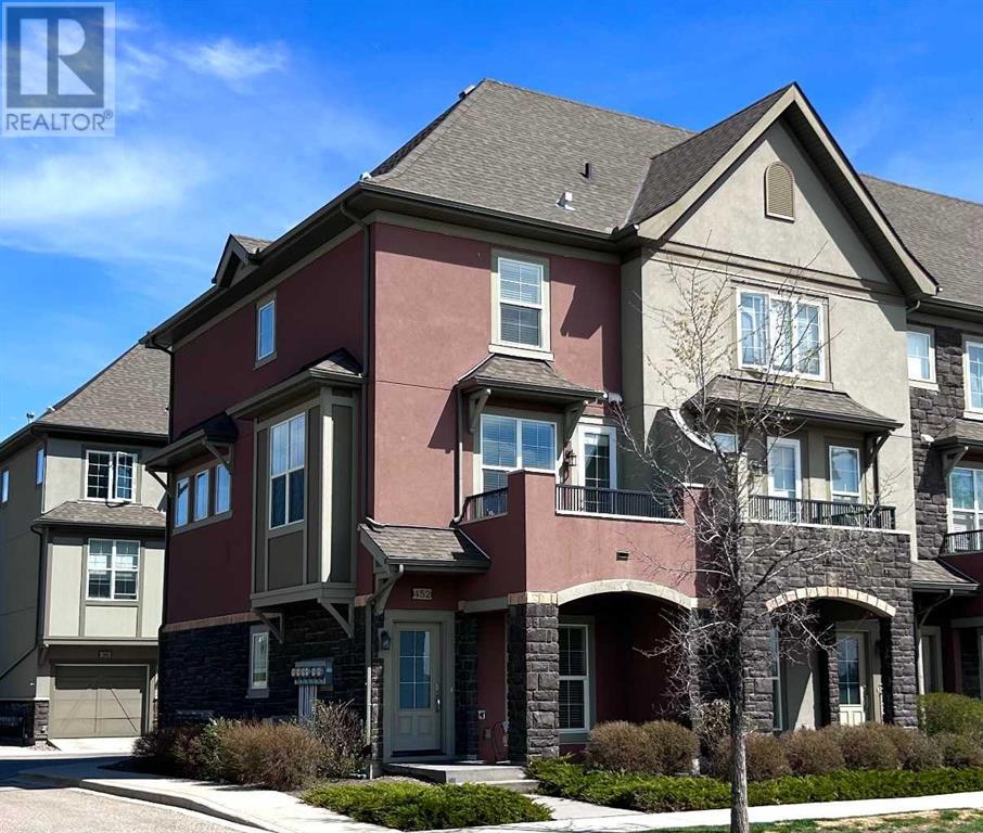 Property at 452 Quarry Way SE image 1