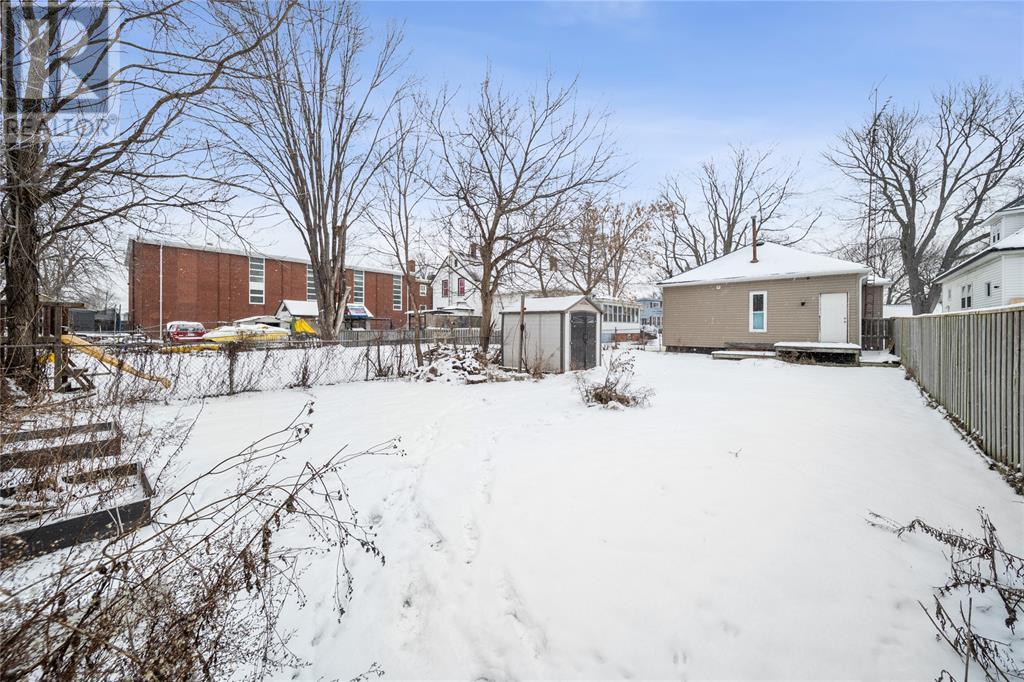 125 John Street, Sarnia, Ontario  N7T 2Z1 - Photo 5 - 25007114