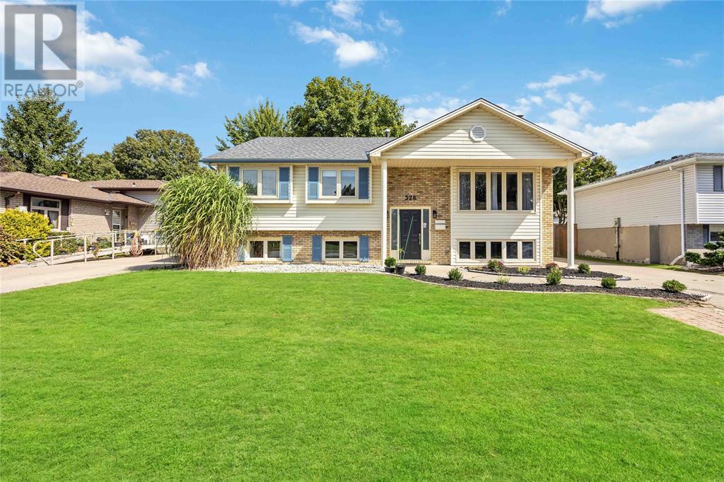 526 BIRCHBANK AVENUE, St Clair, Ontario