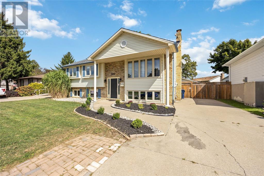 526 Birchbank Avenue, St Clair, Ontario  N0N 1G0 - Photo 2 - 25008432