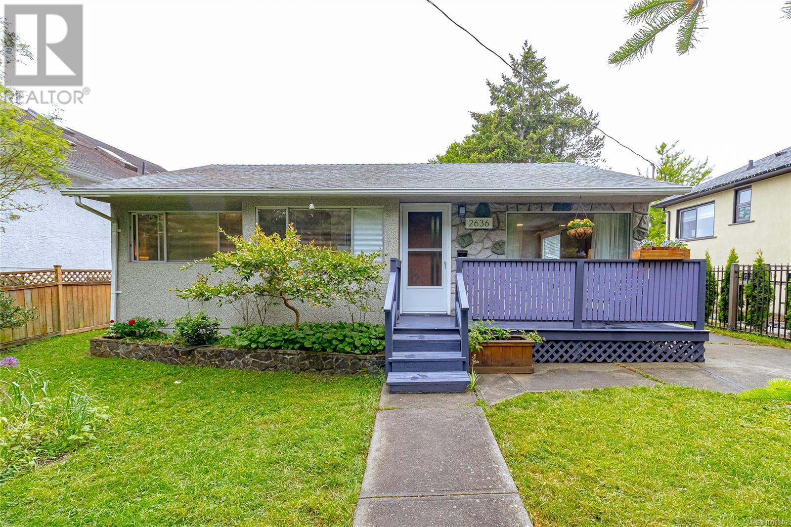 Property at 2636 Victor St image 1
