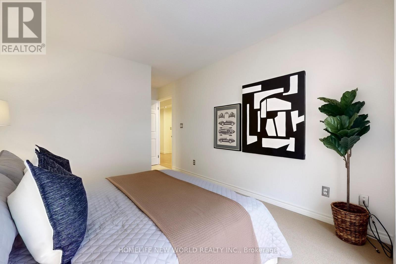 1206 - 7 Carlton Street, Toronto, Ontario  M5B 2M3 - Photo 16 - C12157313