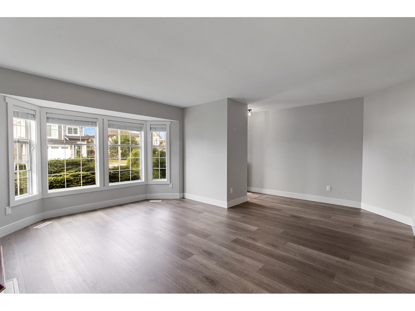 Property at 9536 CARROLL STREET image 3