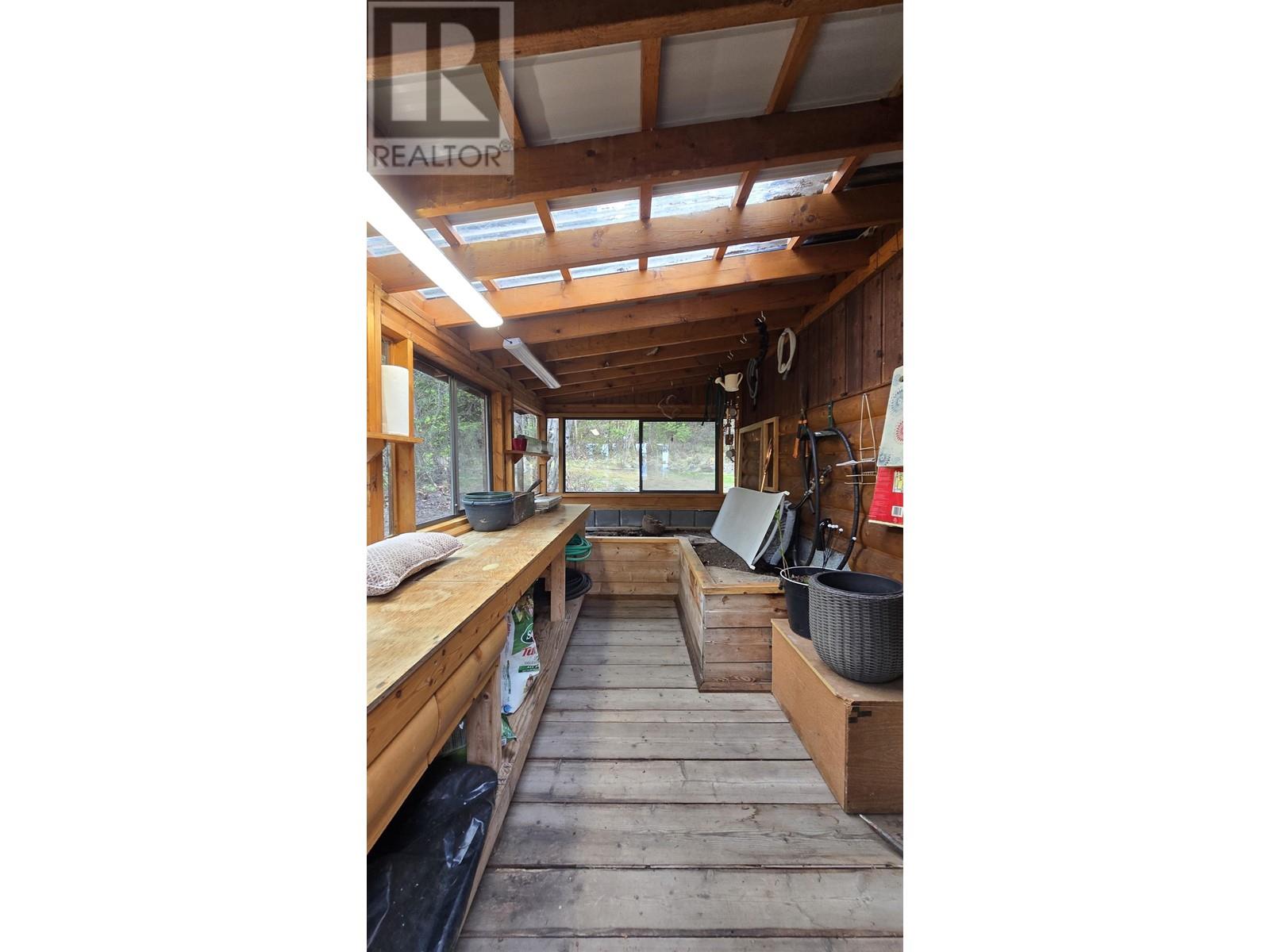 7456 Cottonwood Place, 100 Mile House, British Columbia  V0K 1L0 - Photo 32 - R3004018