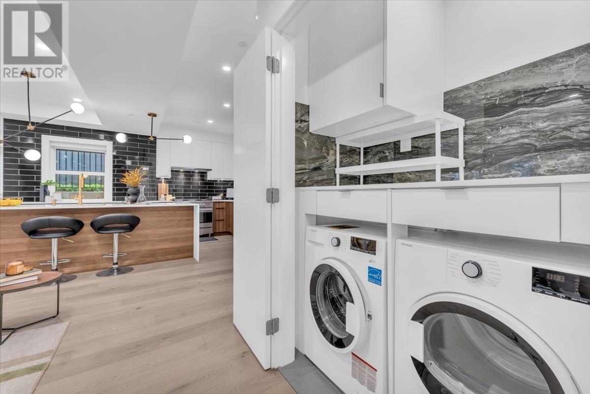 Listing Picture 19 of 28 : 3255 W KING EDWARD AVENUE, Vancouver / 溫哥華 - 魯藝地產 Yvonne Lu Group - MLS Medallion Club Member