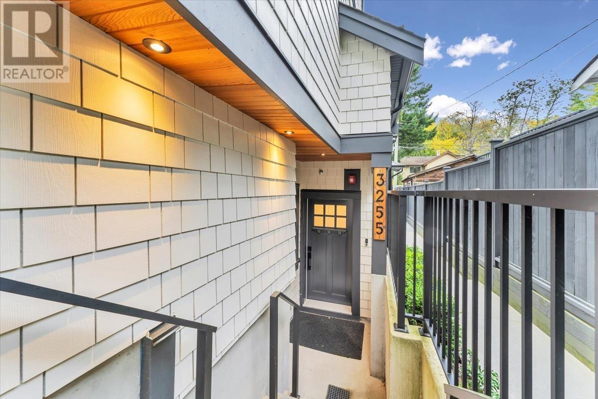 Listing Picture 20 of 28 : 3255 W KING EDWARD AVENUE, Vancouver / 溫哥華 - 魯藝地產 Yvonne Lu Group - MLS Medallion Club Member