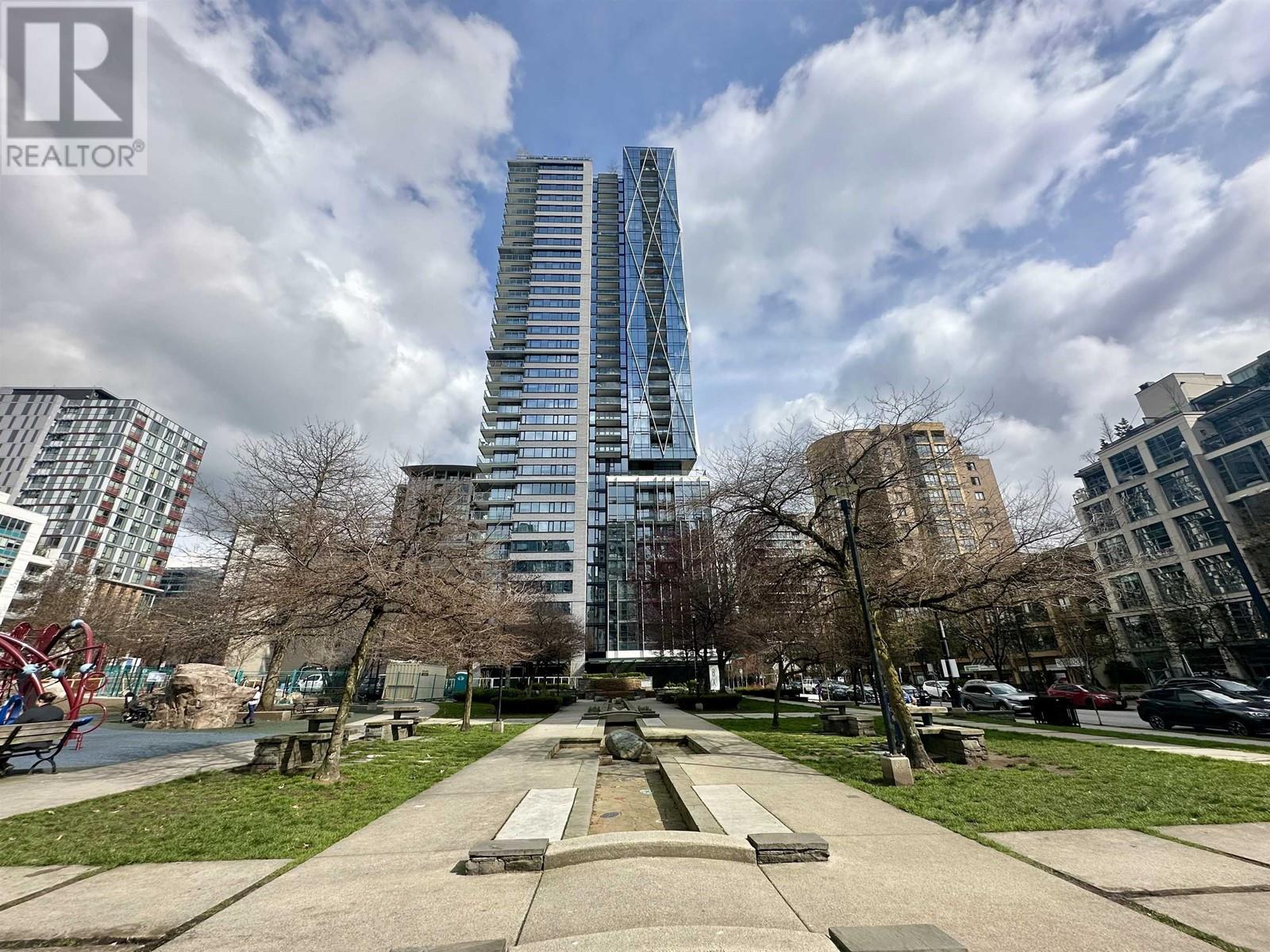 Listing Picture 38 of 40 : 1706 1111 RICHARDS STREET, Vancouver / 溫哥華 - 魯藝地產 Yvonne Lu Group - MLS Medallion Club Member