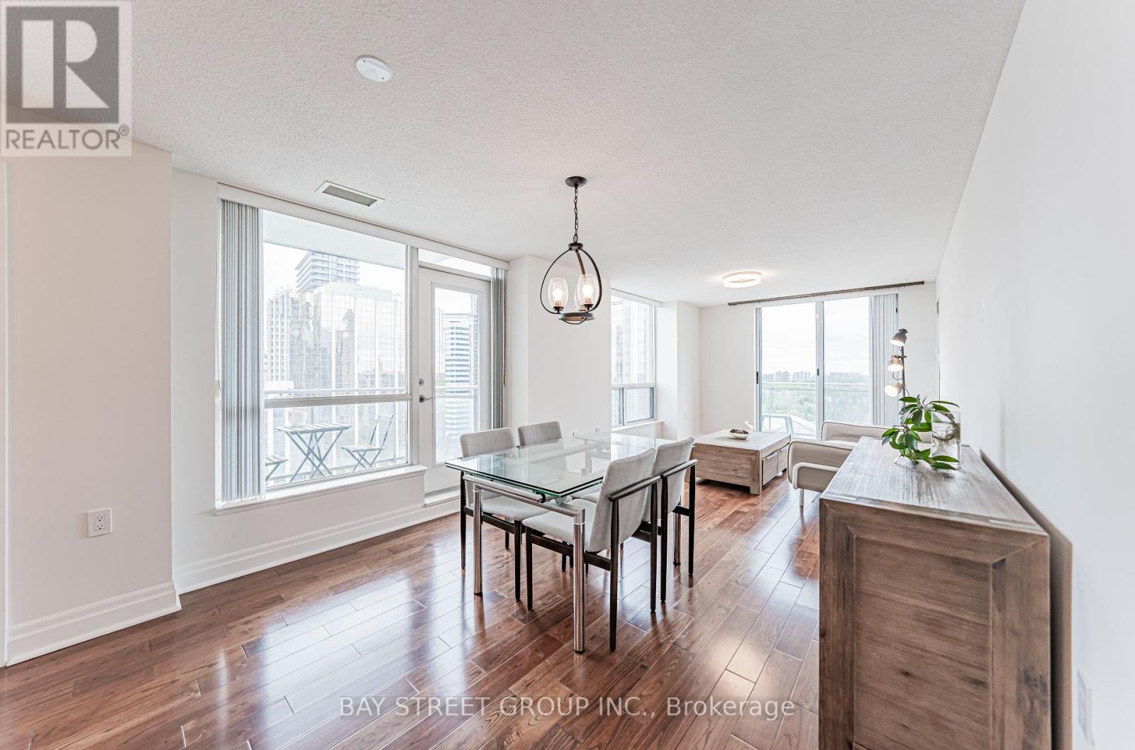 2106 - 21 Hillcrest Avenue, Toronto, Ontario  M2N 7K2 - Photo 2 - C12157334