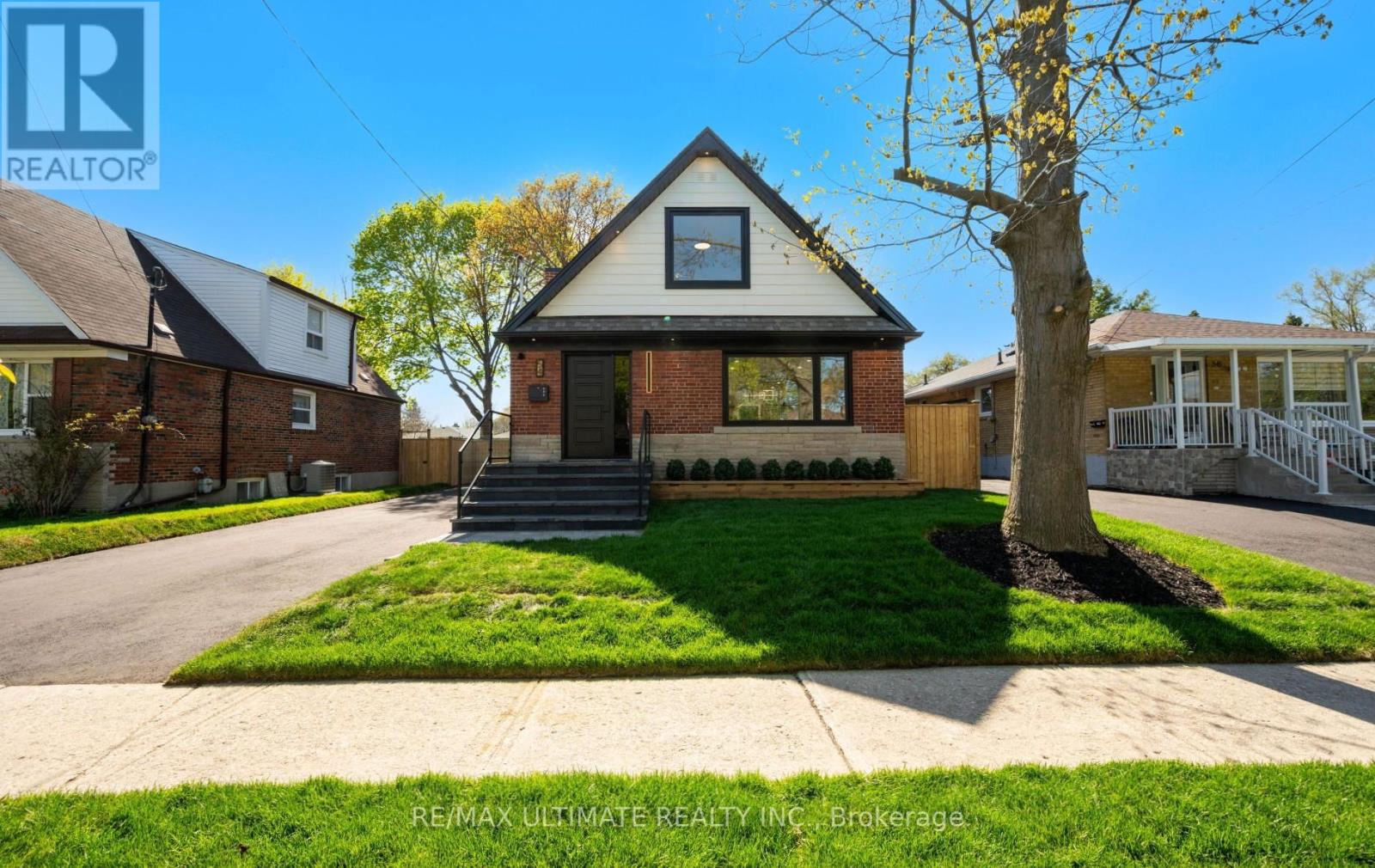 54 Hexham Drive, Toronto, Ontario  M1R 1J8 - Photo 5 - E12157335