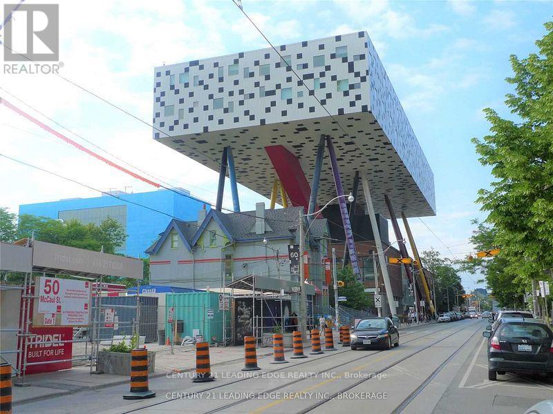 413 - 89 Mccaul Street, Toronto, Ontario  M5T 2X3 - Photo 19 - C12157344