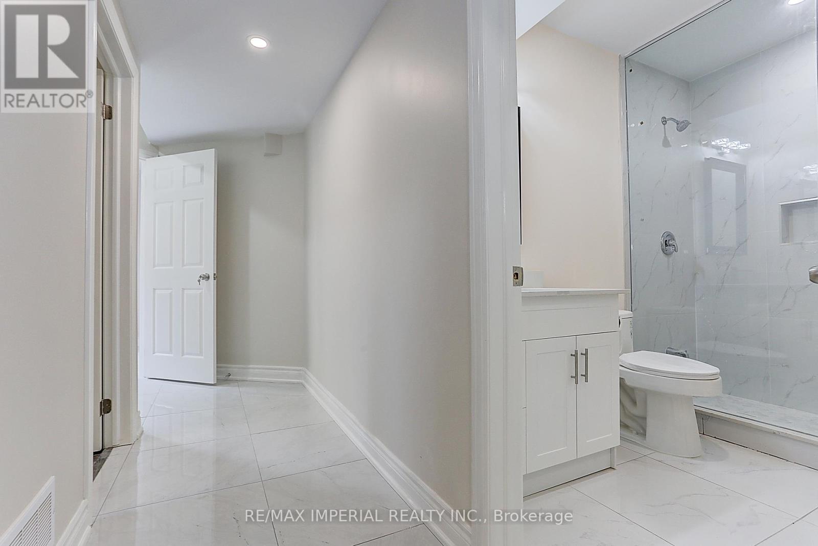 Basement - 88 Drumern Crescent S, Richmond Hill, Ontario  L4C 5H8 - Photo 12 - N12154699