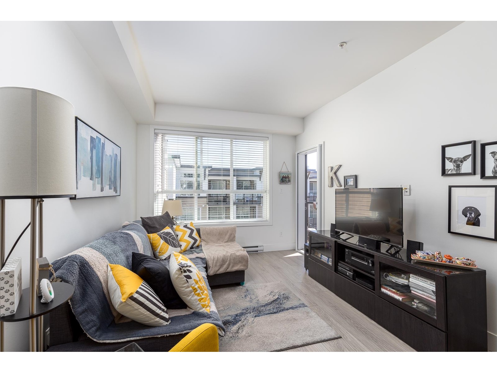 312 6468 195a Street, Surrey, British Columbia  V4N 6R6 - Photo 7 - R3003469