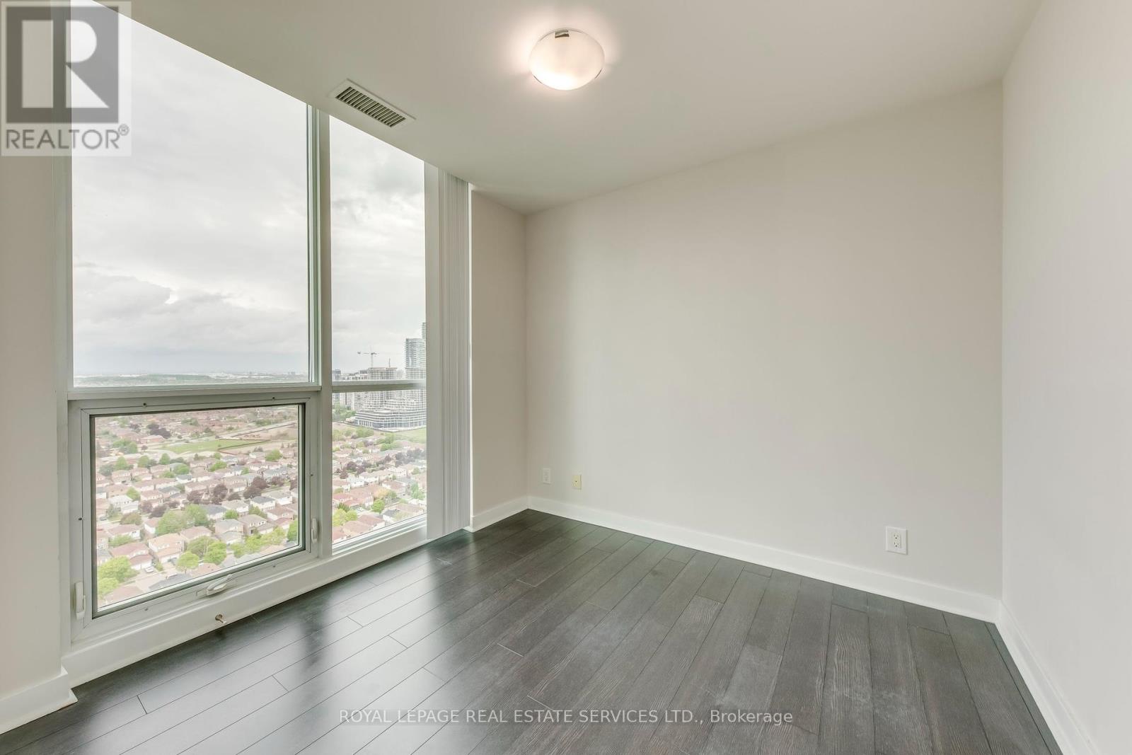 2608 - 3985 Grand Park Drive, Mississauga (City Centre), Ontario  L5B 0H8 - Photo 22 - W12157361