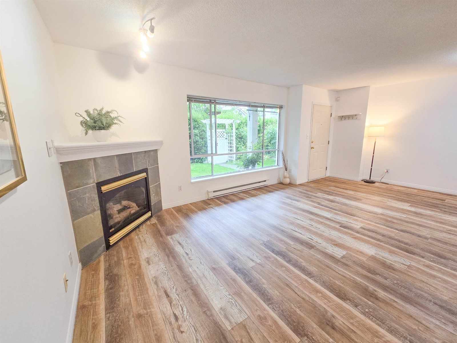 2 13660 84 Avenue, Surrey, British Columbia  V3W 0T6 - Photo 9 - R3004106