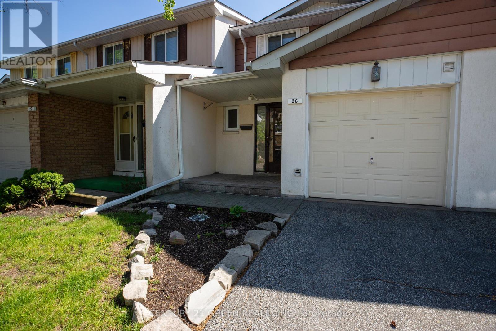 26 - 26 Carisbrooke Court, Brampton, Ontario  L6S 3K1 - Photo 3 - W12063279