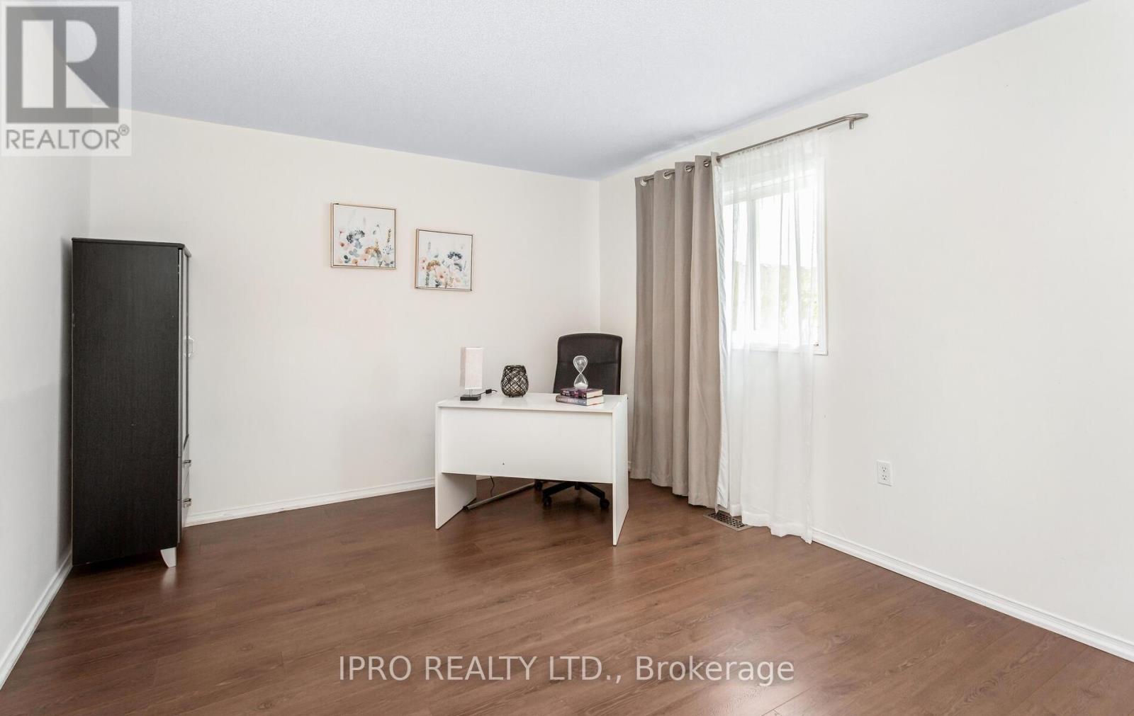 6150 Windfleet Crescent, Mississauga, Ontario  L5V 2Z6 - Photo 25 - W12156146