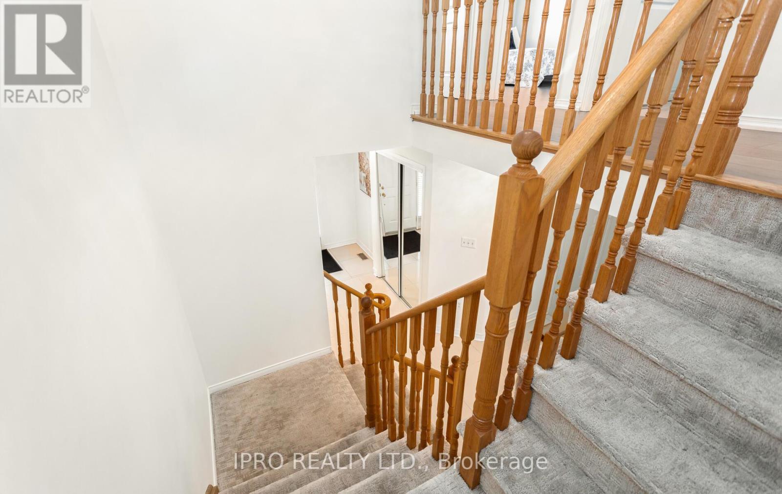 6150 Windfleet Crescent, Mississauga, Ontario  L5V 2Z6 - Photo 21 - W12156146