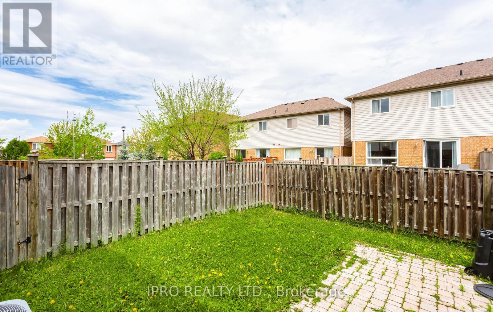 6150 Windfleet Crescent, Mississauga, Ontario  L5V 2Z6 - Photo 49 - W12156146