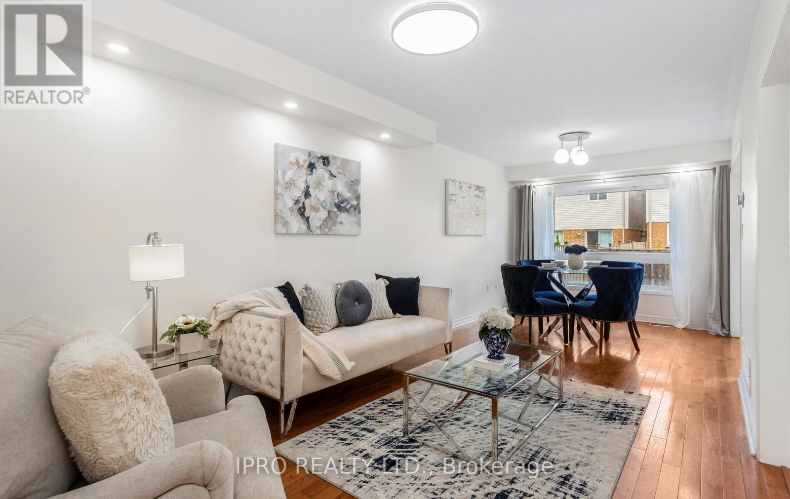 6150 Windfleet Crescent, Mississauga, Ontario  L5V 2Z6 - Photo 8 - W12156146
