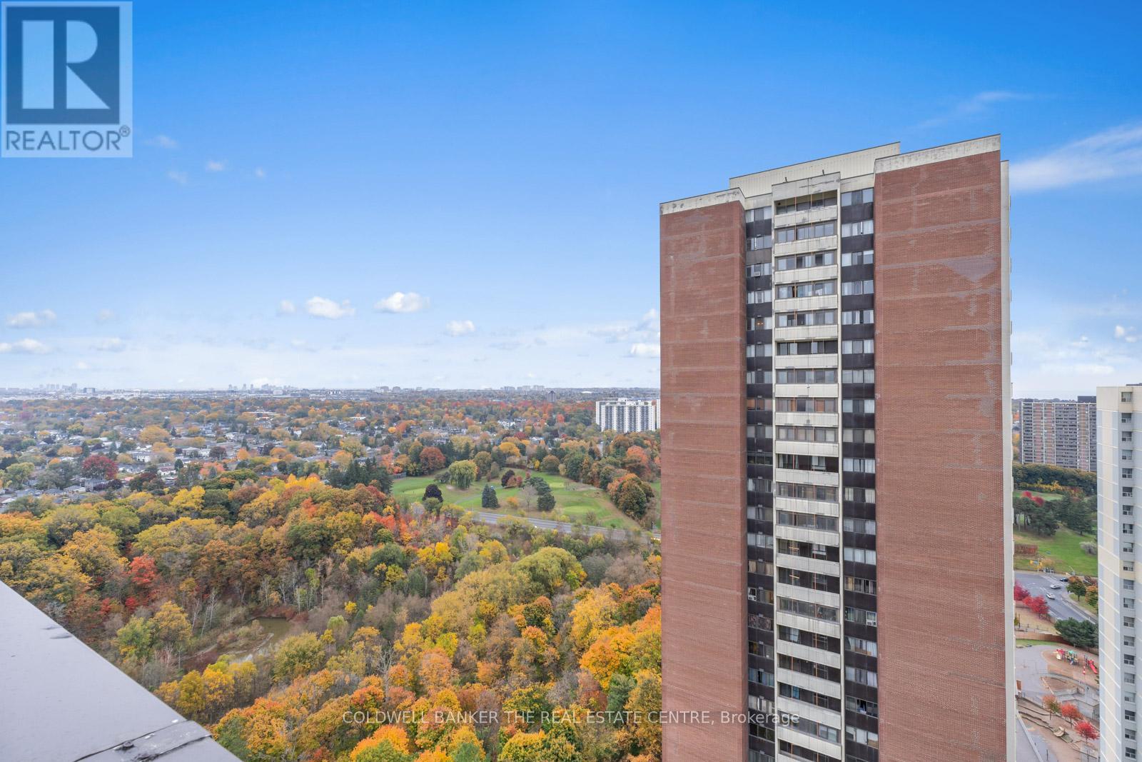 Ph 15 - 1 Massey Square, Toronto, Ontario  M4C 5L4 - Photo 2 - E12080375