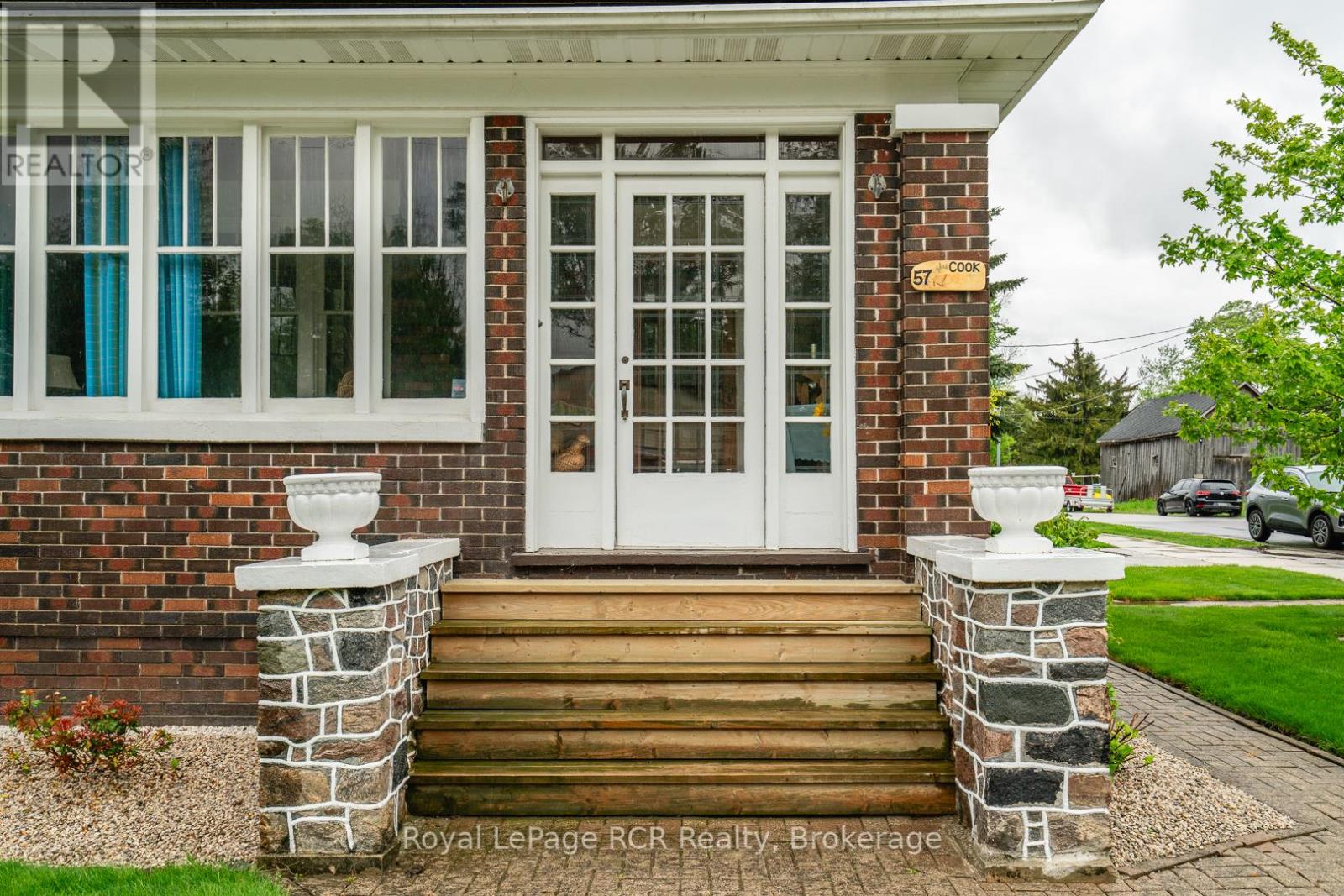 57 Elora Street N, Minto, Ontario  N0G 1M0 - Photo 7 - X12157378