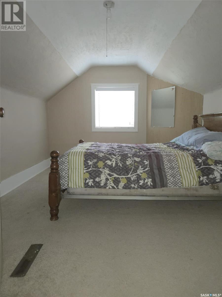 304 2nd Avenue, Avonlea, Saskatchewan  S0H 0C0 - Photo 7 - SK006311