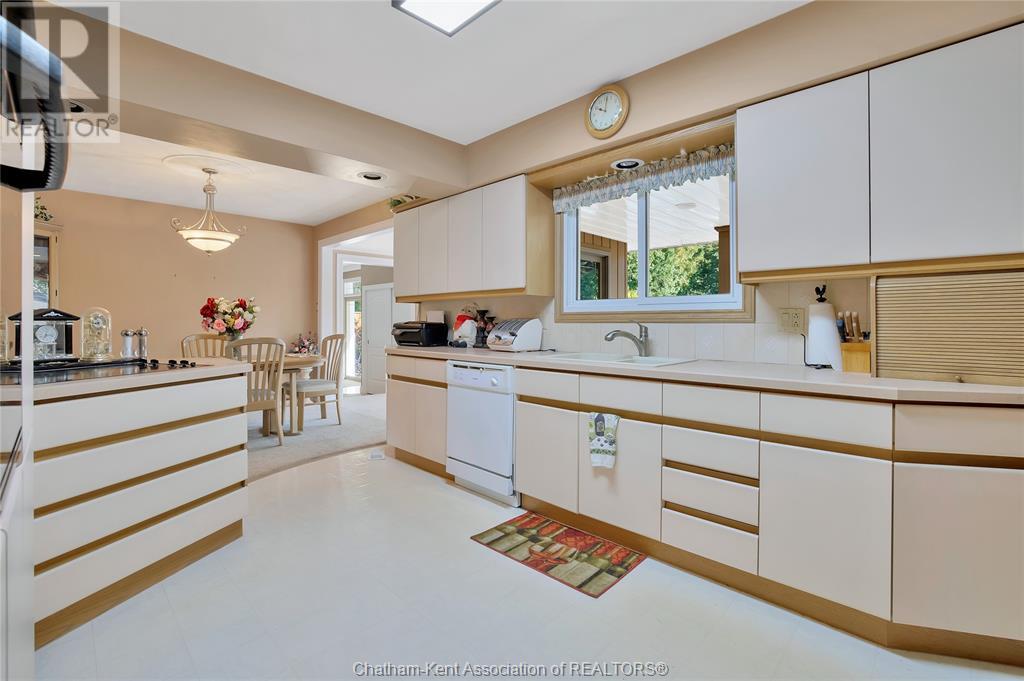 79 Lynnwood Avenue, Chatham, Ontario  N7M 5J4 - Photo 8 - 25012394