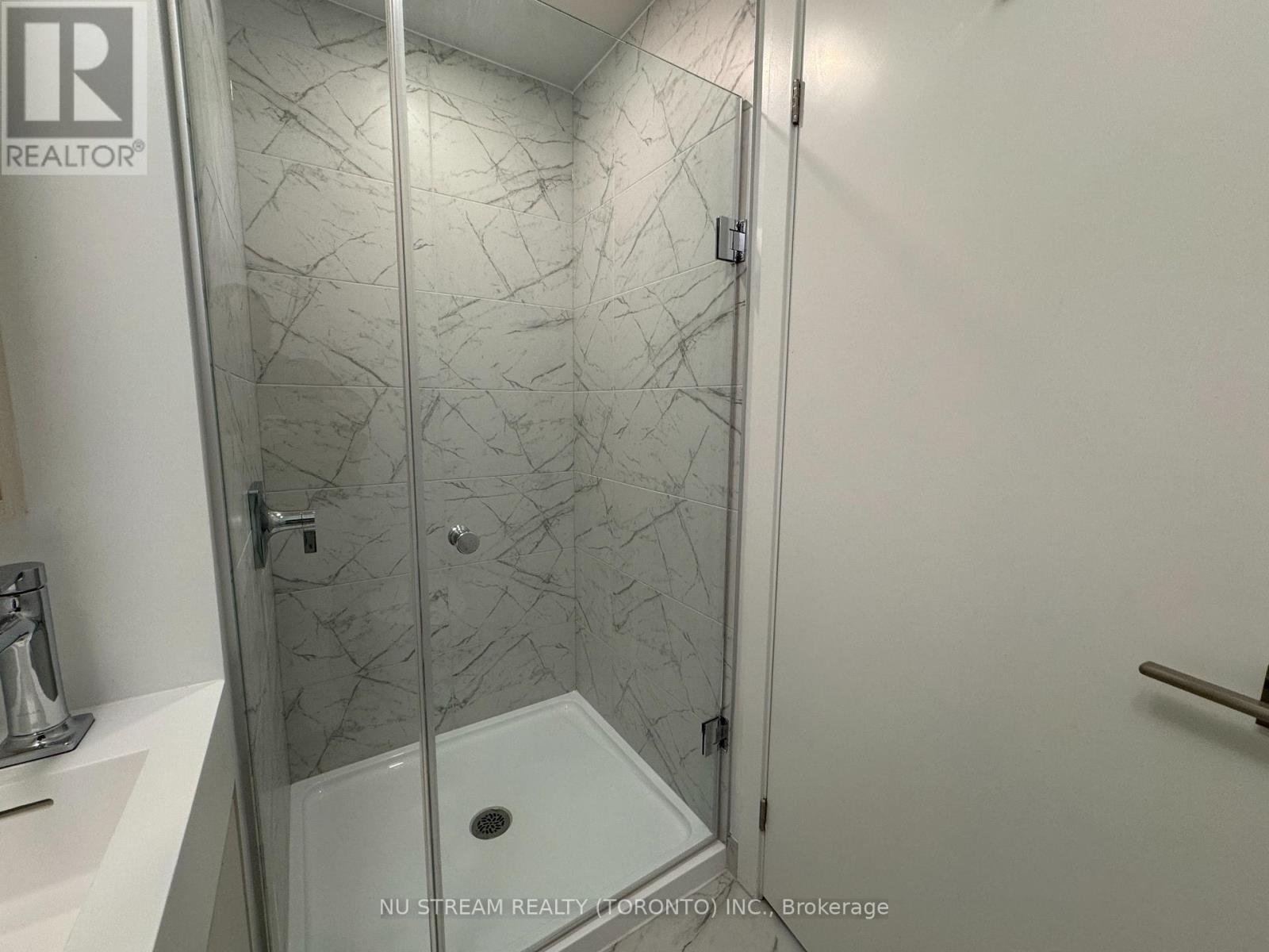2612 - 252 Church Street, Toronto, Ontario  M5B 1Z2 - Photo 9 - C12121724