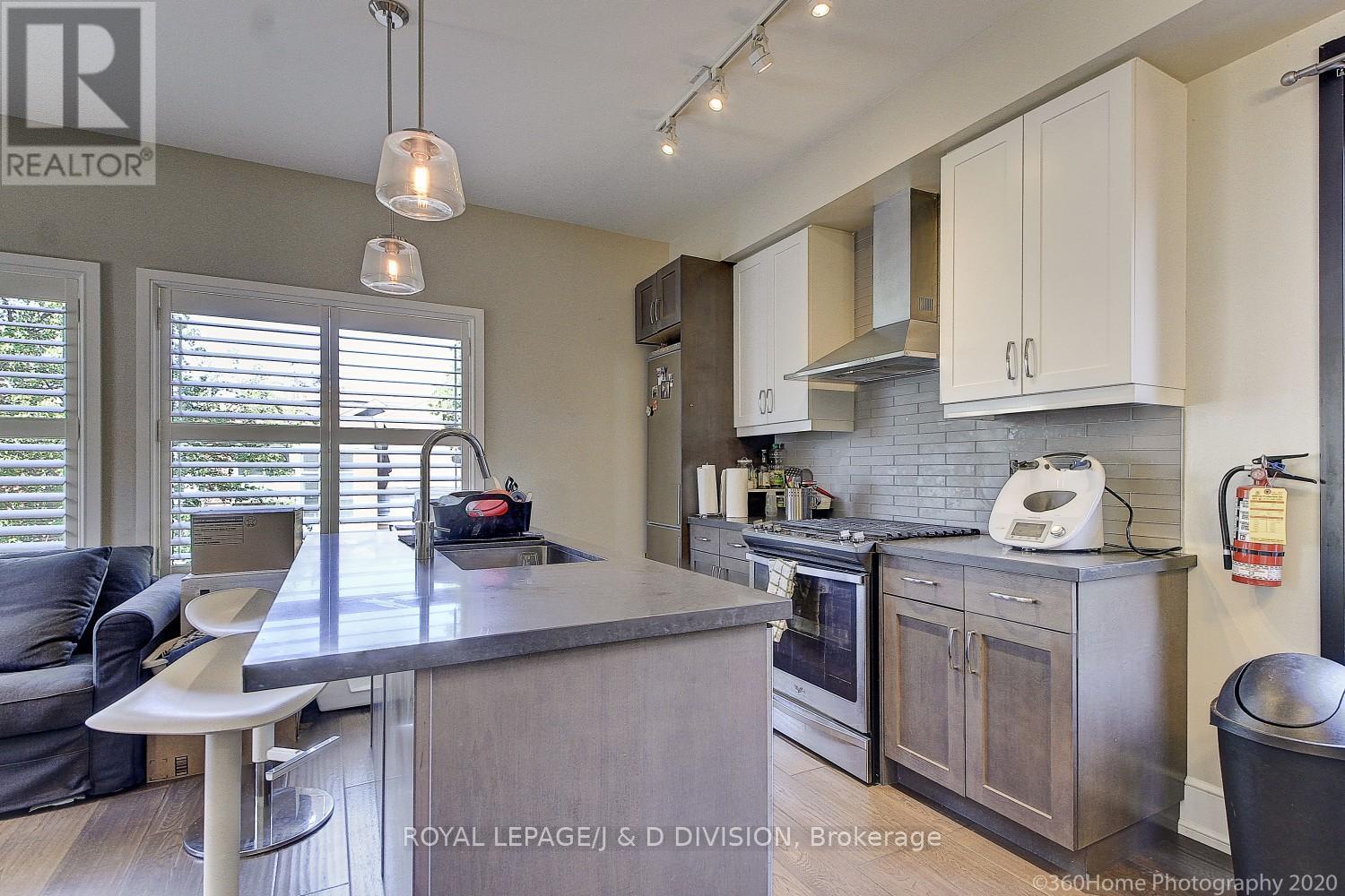 06 - 28 Madison Avenue, Toronto, Ontario  M5R 2S1 - Photo 4 - C12157389