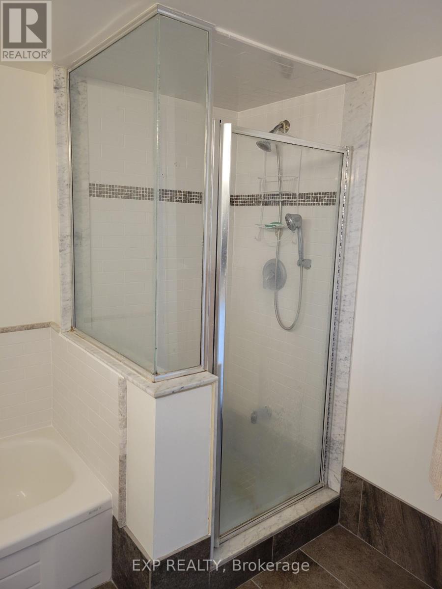 1005 - 7250 Yonge Street, Vaughan, Ontario  L4J 7X1 - Photo 16 - N12157411
