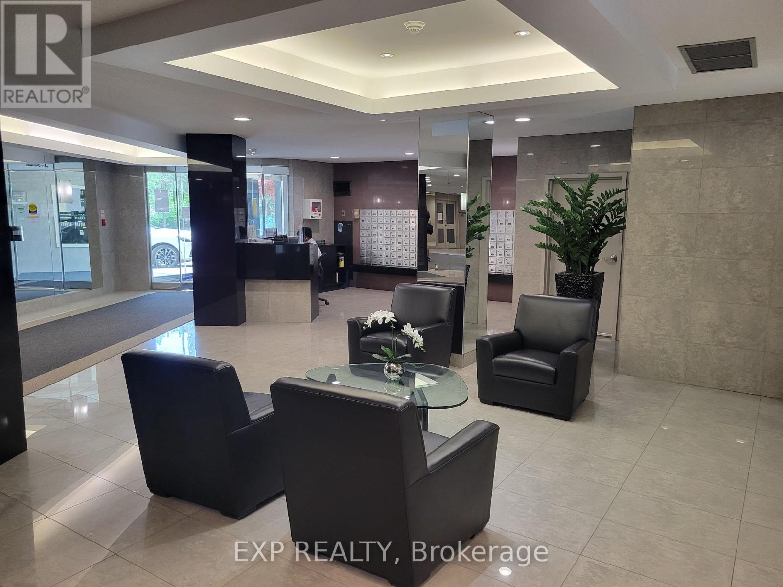 1005 - 7250 Yonge Street, Vaughan, Ontario  L4J 7X1 - Photo 20 - N12157411
