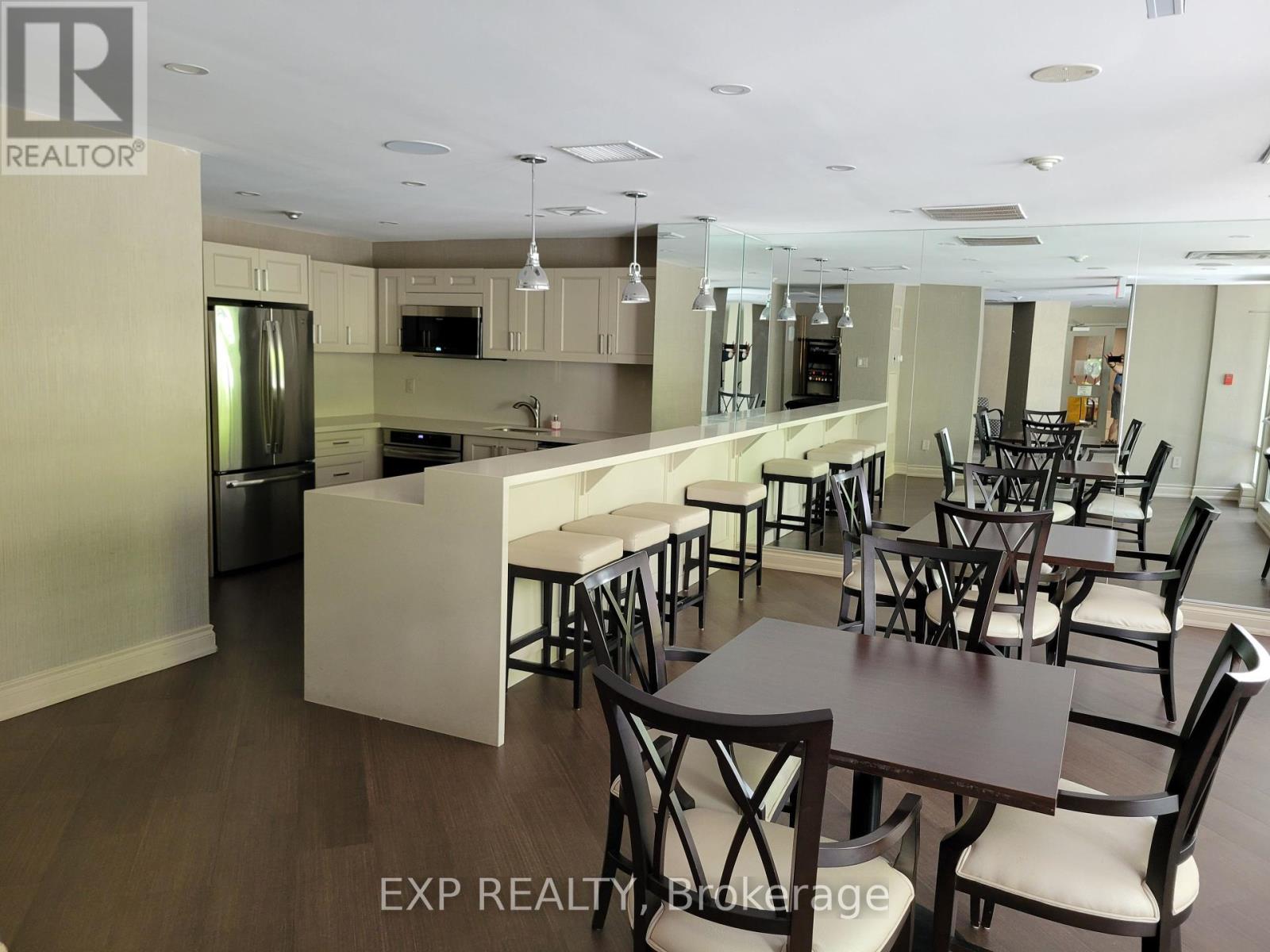 1005 - 7250 Yonge Street, Vaughan, Ontario  L4J 7X1 - Photo 22 - N12157411