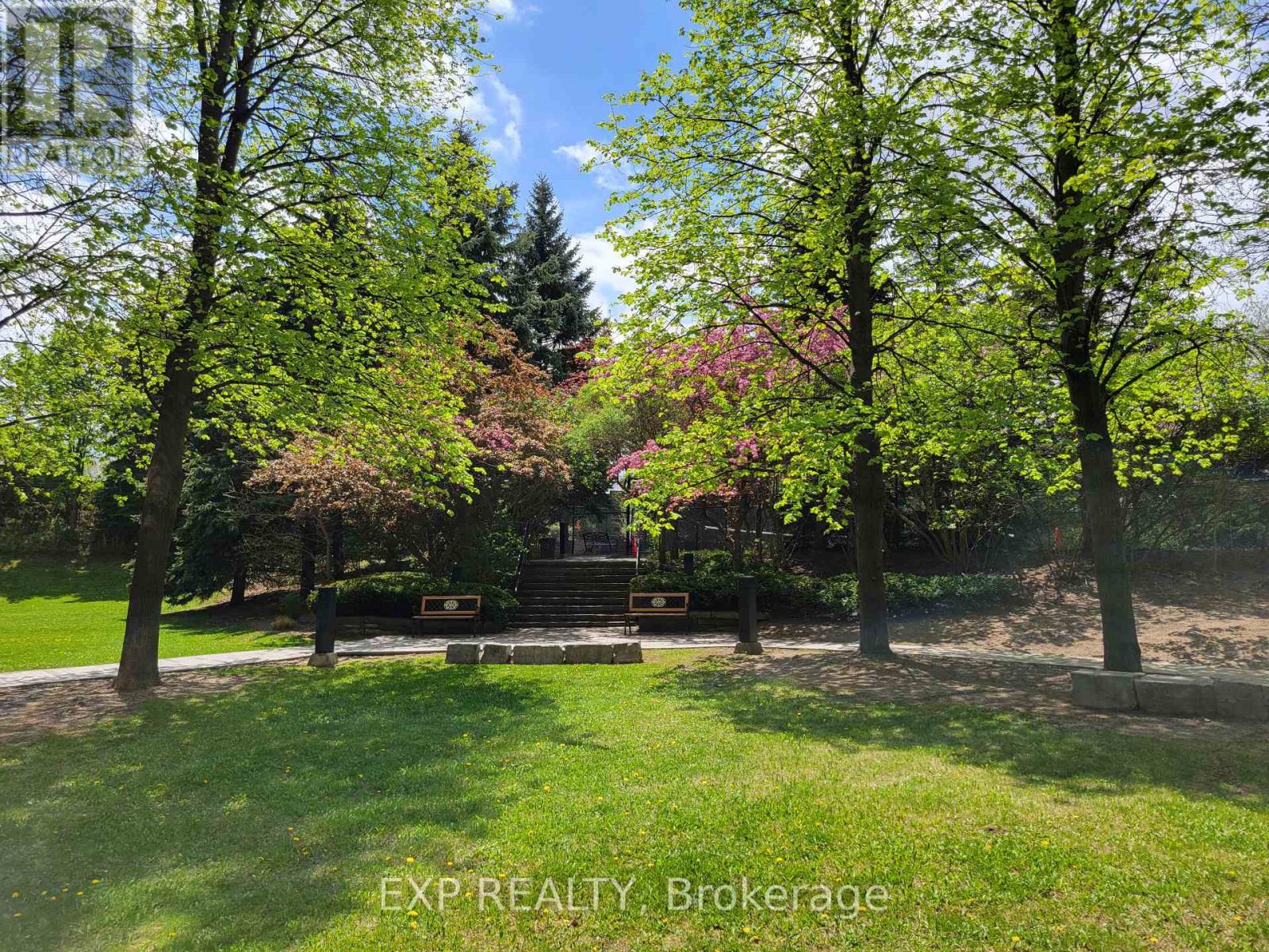 1005 - 7250 Yonge Street, Vaughan, Ontario  L4J 7X1 - Photo 30 - N12157411
