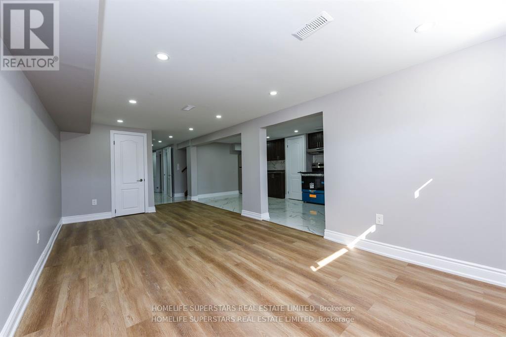 Legal Basement - 76 Flowertown Avenue, Brampton, Ontario  L6X 2K7 - Photo 4 - W12157398