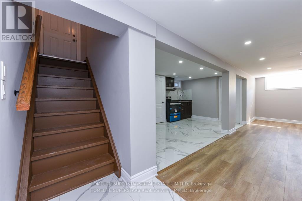 Legal Basement - 76 Flowertown Avenue, Brampton, Ontario  L6X 2K7 - Photo 7 - W12157398