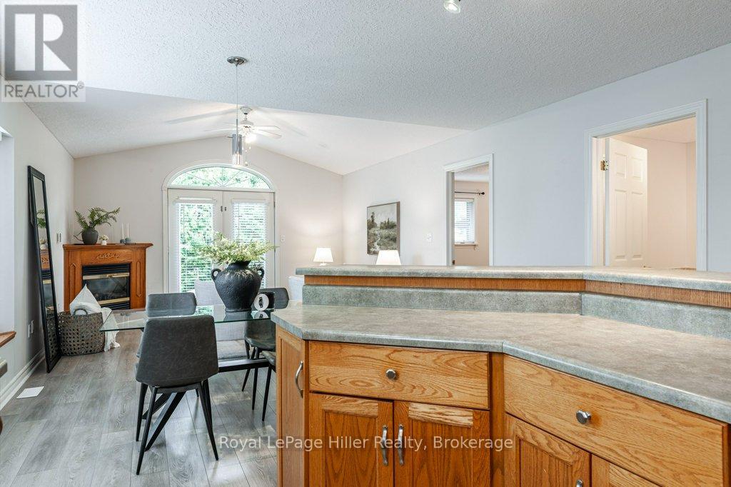 176 Franklin Drive, Stratford, Ontario  N5A 7N6 - Photo 10 - X12147760